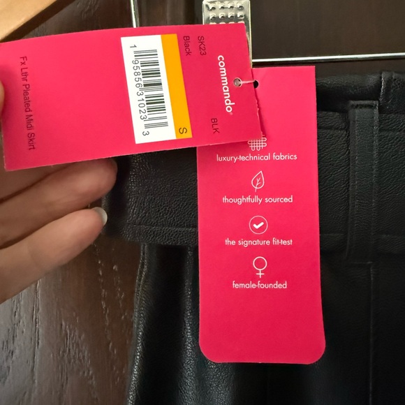 Commando Faux Leather Belted Midi Skirt - Picture 4 of 8